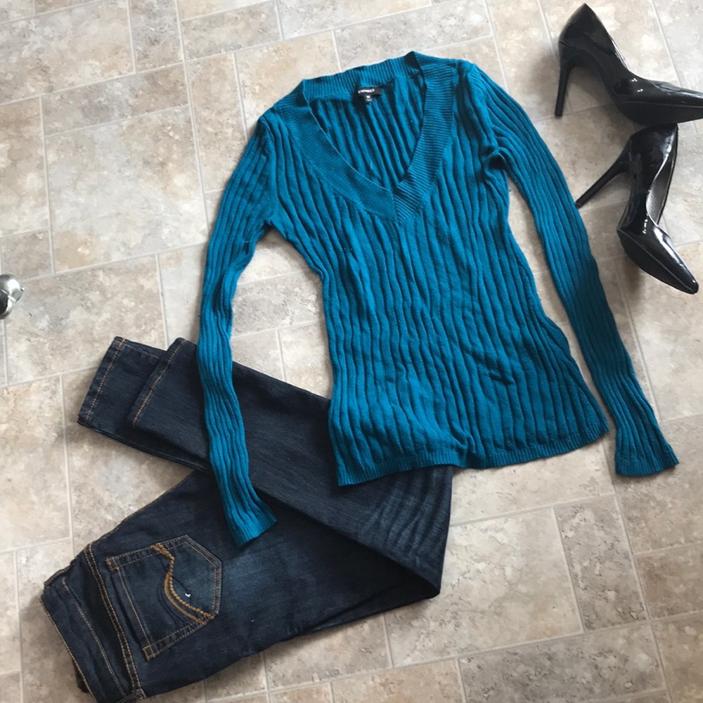 Teal Express v neck sweater